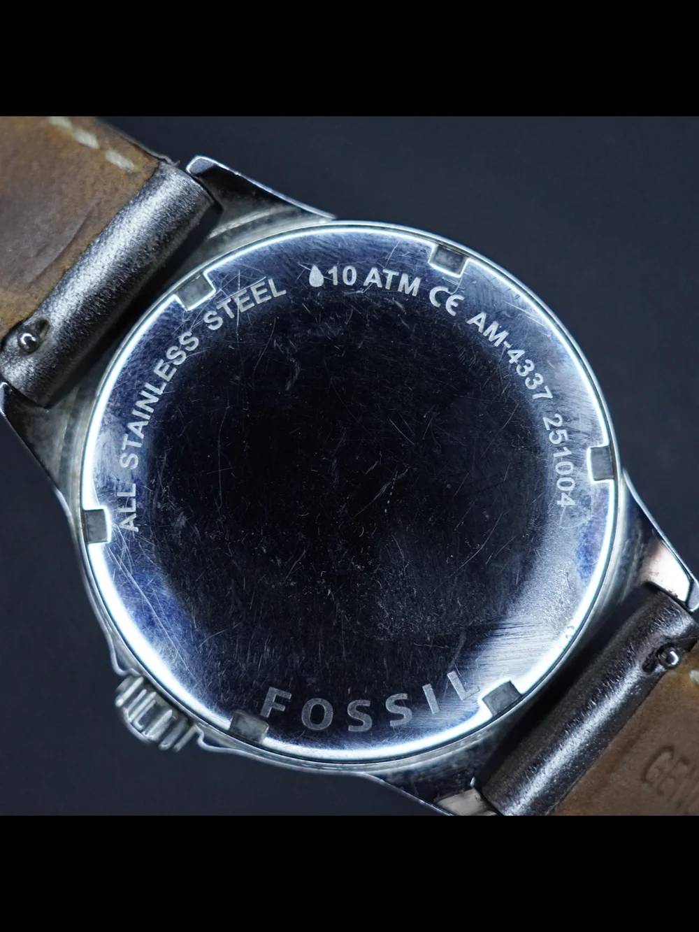 Fossil AM4337 Gray Dial Day Date 10 ATM Quartz Men's 38mm Leather Watch